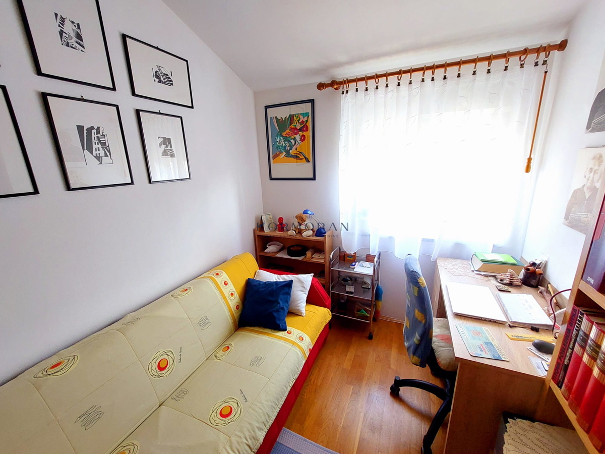 Dvoetažni apartma s pogledom na morje